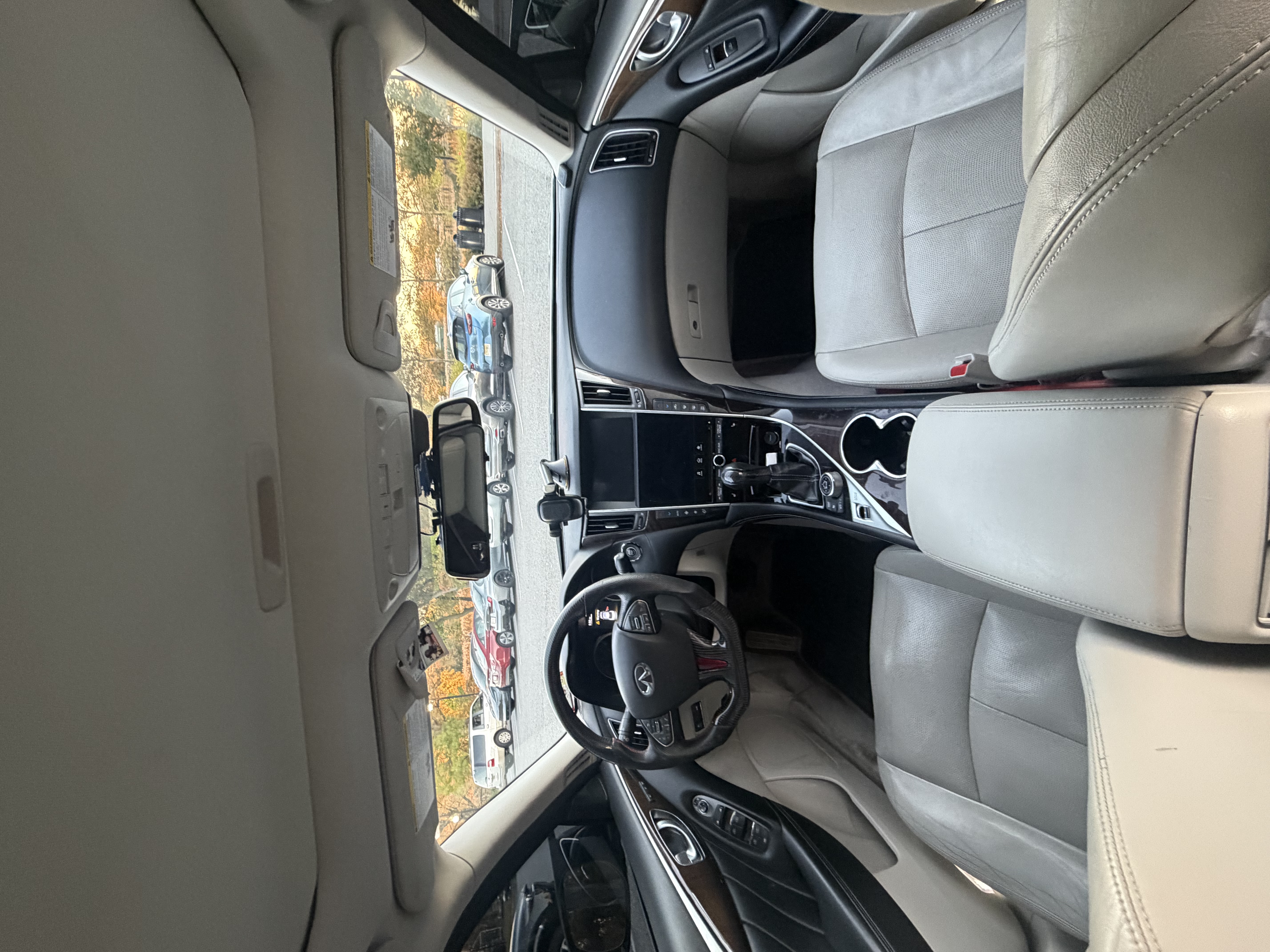 Used 2015 INFINITI Q50 Premium w/ Deluxe Touring Package AWD/4WD image 12