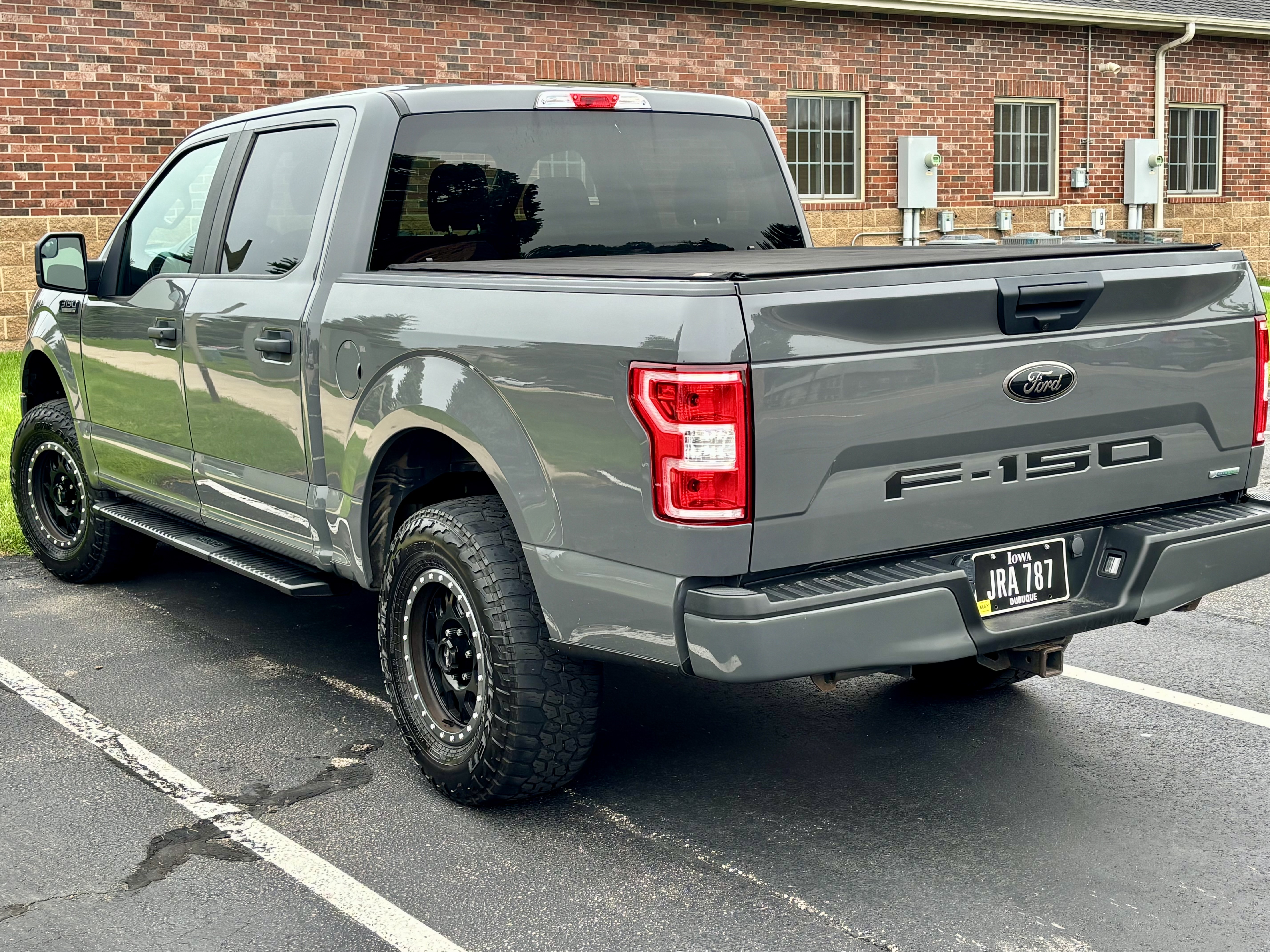 Used 2020 Ford F150 XL w/ Equipment Group 101A Mid AWD/4WD image 2