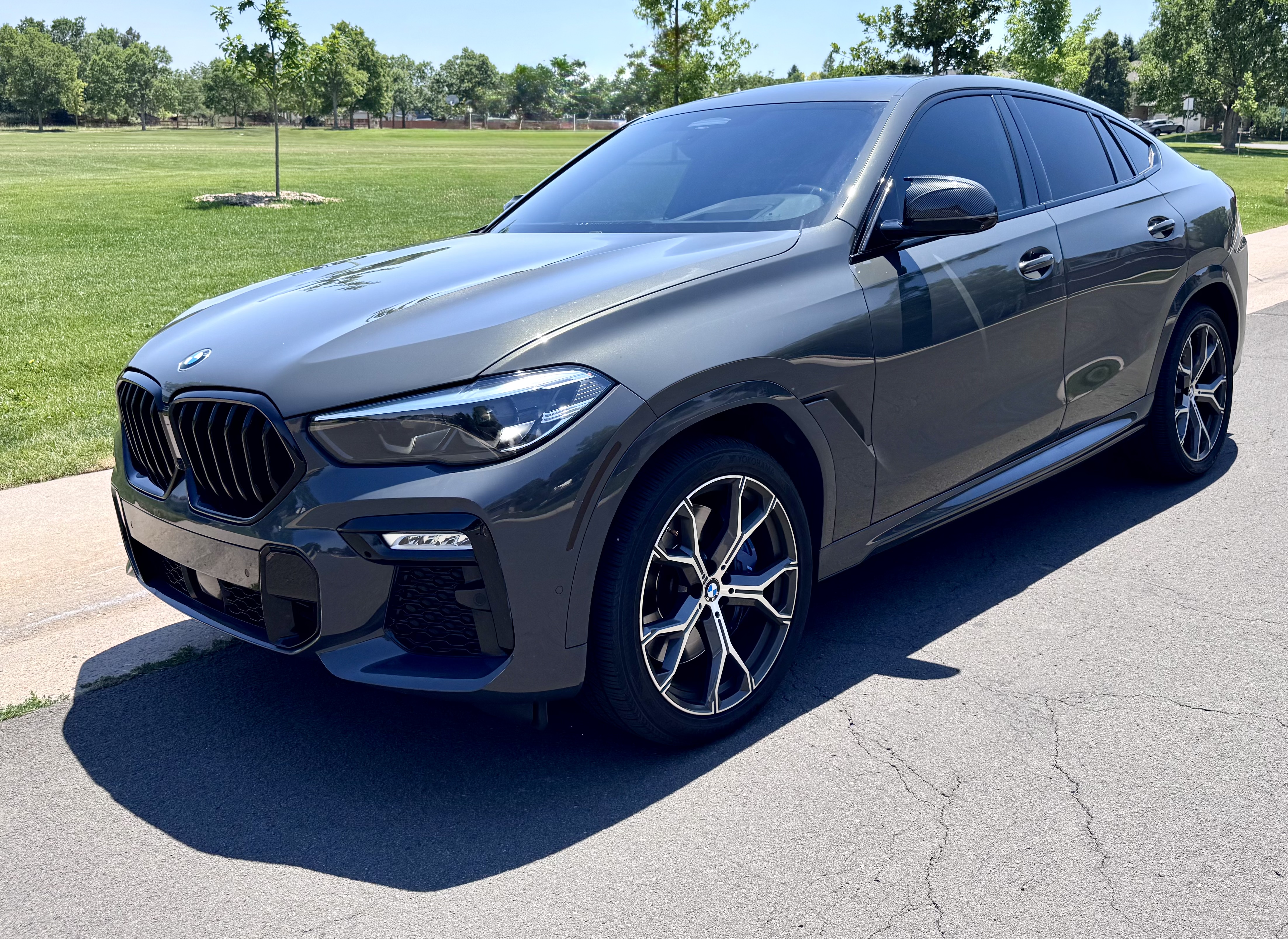 Used 2021 BMW X6 M50i AWD/4WD image 16