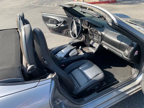 Used 2004 Porsche Boxster RWD image 6