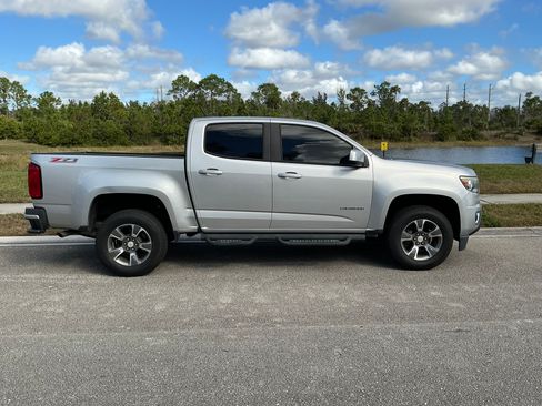 Used 2018 Chevrolet Colorado Z71 image 2