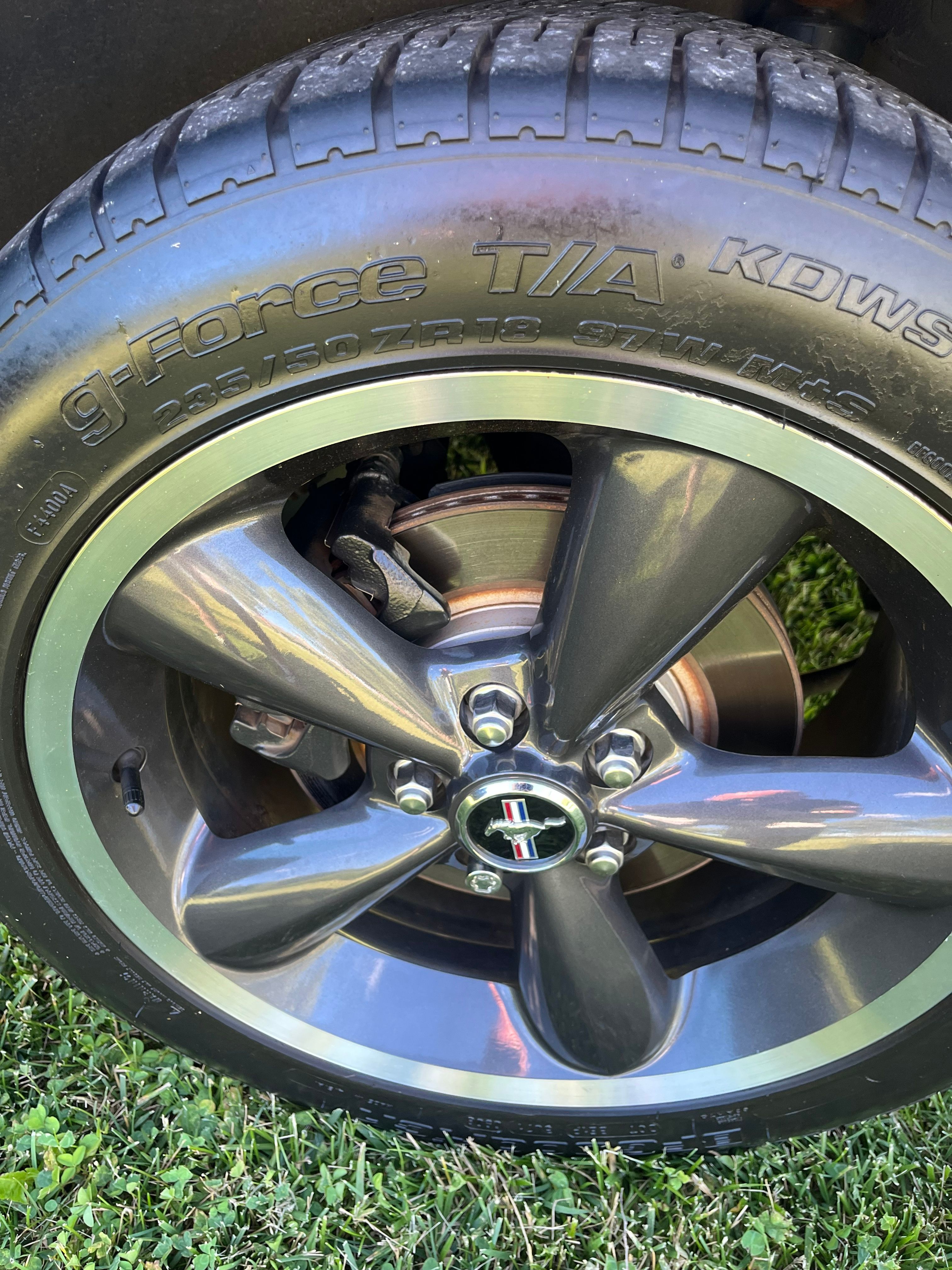 Used 2008 Ford Mustang GT RWD image 10