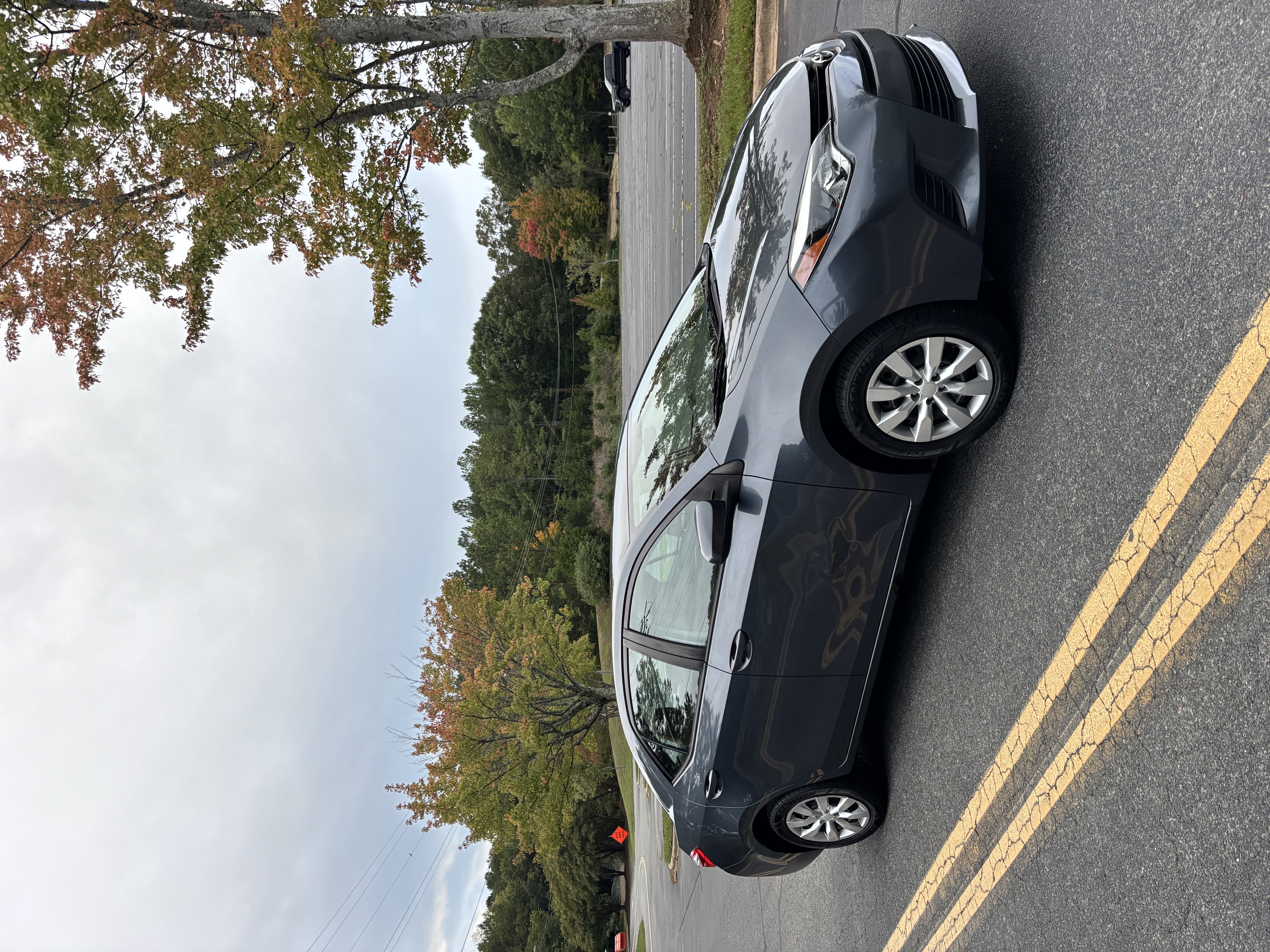 Used 2014 Toyota Corolla LE FWD image 6