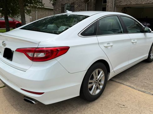 Used 2017 Hyundai Sonata SE FWD image 11