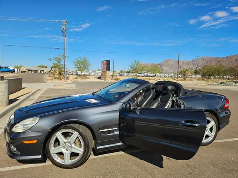 Used 2009 Mercedes-Benz SL 550 SL 550 Roadster 2D image 8