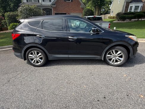 Used 2014 Hyundai Santa Fe Sport 2.0T w/ Technology Package 05 FWD image 5