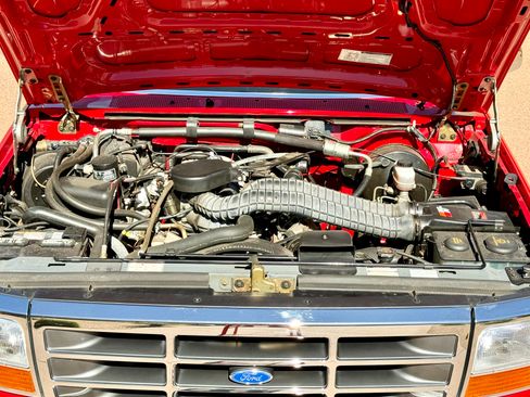 Used 1993 Ford F250 4x4 Regular Cab image 21