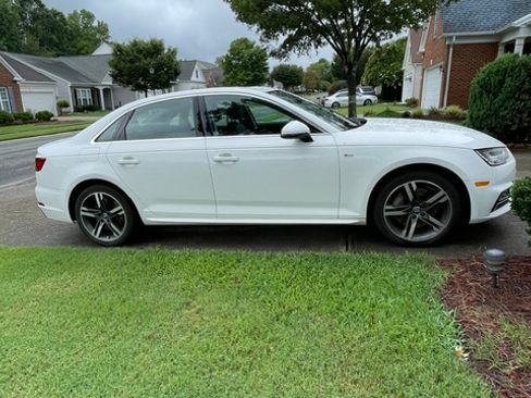 Used 2017 Audi A4 2.0T Premium Plus w/ Premium Plus Package AWD/4WD image 6