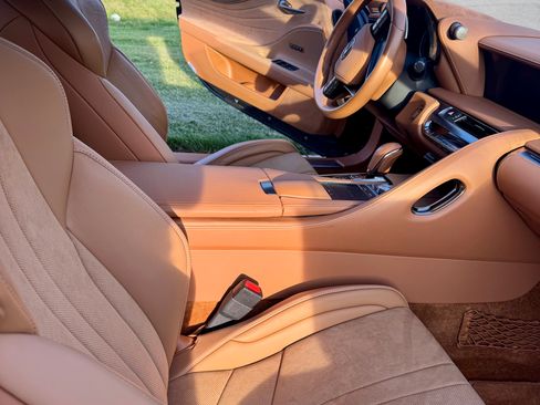 Used 2018 Lexus LC 500 Coupe w/ Sport Package RWD image 18