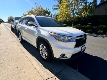 Used 2015 Toyota Highlander Limited