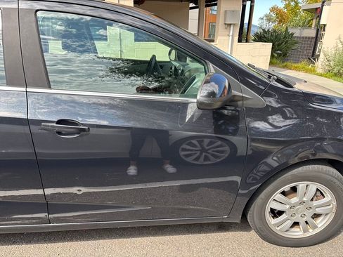 Used 2013 Chevrolet Sonic LT image 10