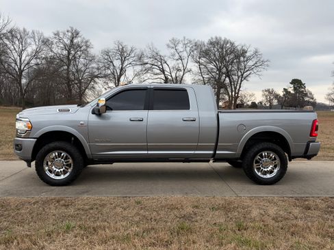 Used 2023 RAM 2500 Limited image 2
