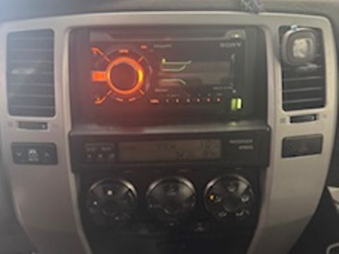 Used 2007 Toyota 4Runner Sport image 2