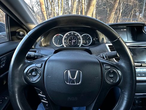 Used 2015 Honda Accord EX-L image 11