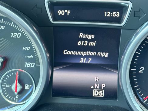 Used 2016 Mercedes-Benz GL 320 BlueTEC 4MATIC image 32