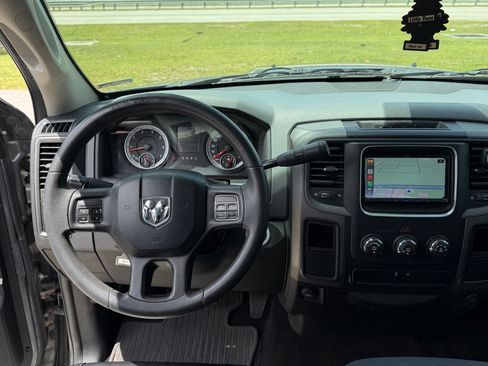 Used 2013 RAM 1500 Express image 6