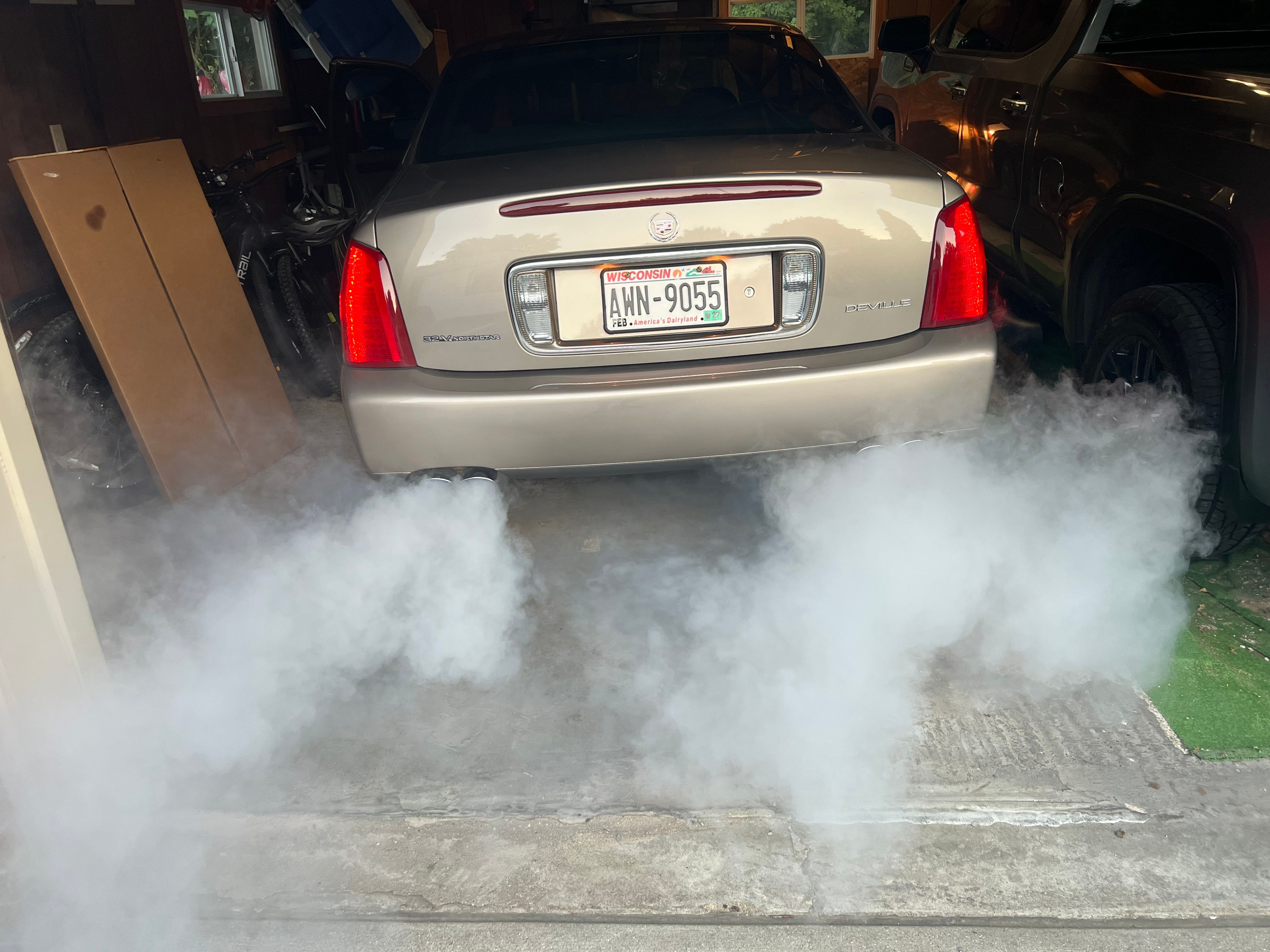 Used 2002 Cadillac De Ville FWD image 17