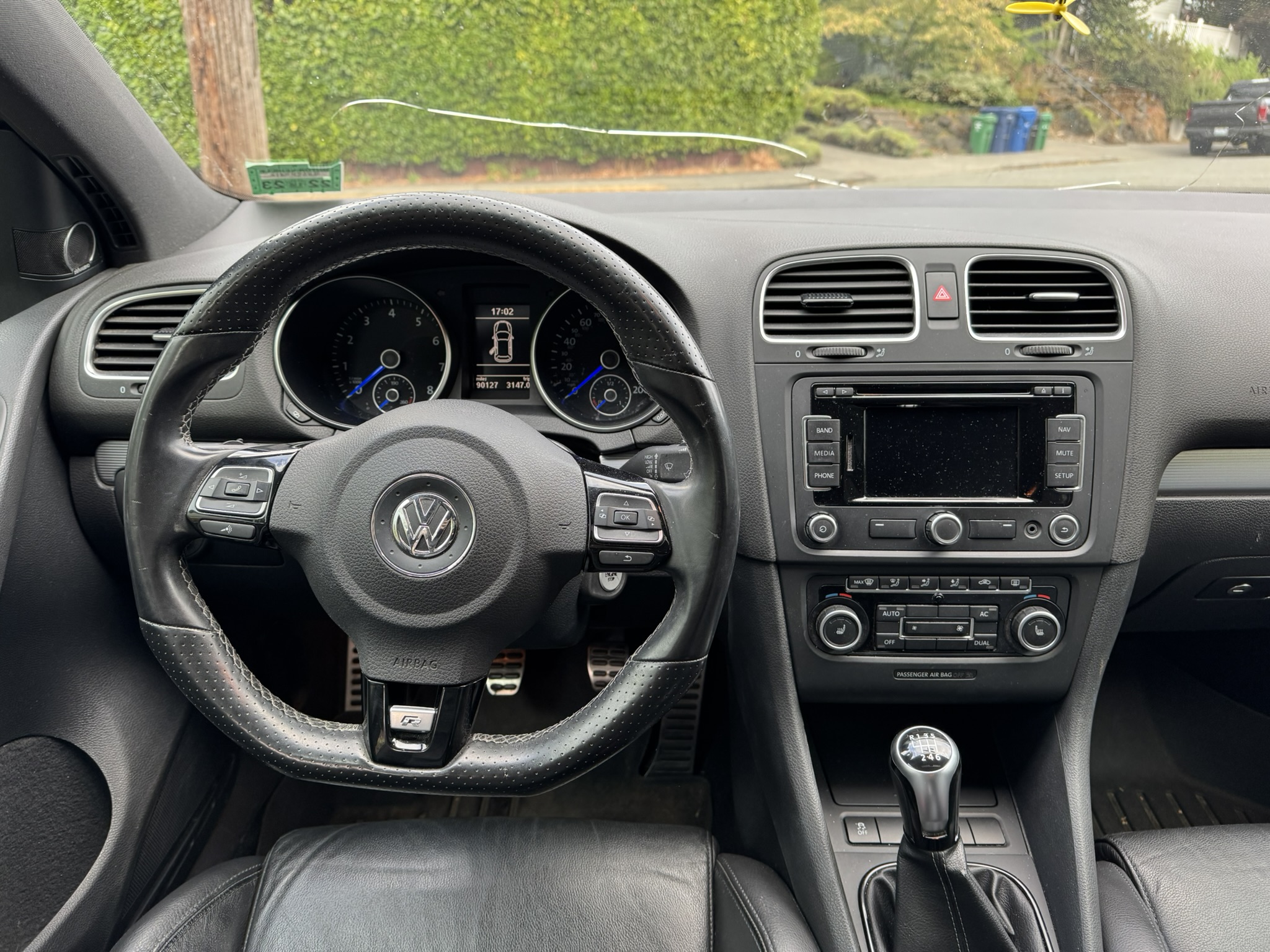 Used 2012 Volkswagen Golf 4-Door AWD/4WD image 8