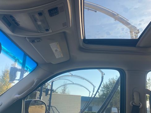 Used 2007 Chevrolet Tahoe LT w/ LT Preferred Equipment Group image 4