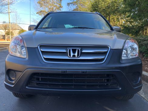 Used 2005 Honda CR-V EX image 5