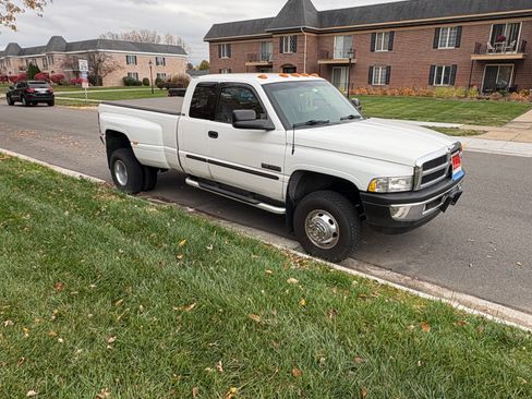 Used 2002 Dodge Ram 3500 Truck 4x4 Quad Cab image 8