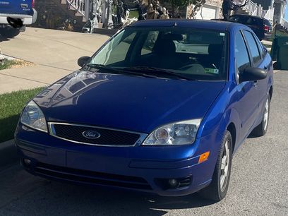 Used 2005 Ford Focus SES