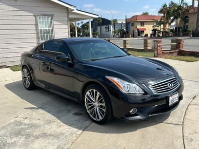 Used 2011 INFINITI G37 Journey w/ Premium Pkg
