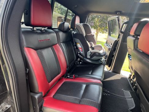Used 2014 Ford F150 Raptor w/ Equipment Group 801A Luxury AWD/4WD image 9