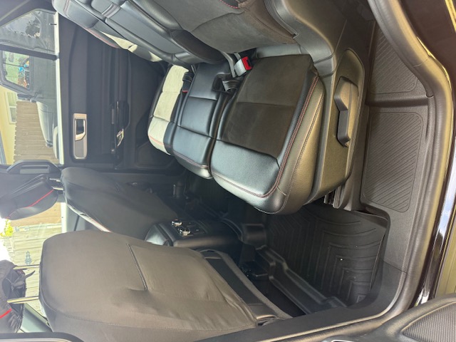 Used 2022 Ford Explorer ST-Line w/ Class IV Trailer Tow Package RWD image 12