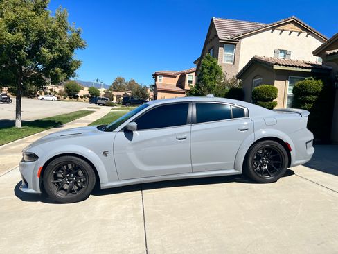 Used 2021 Dodge Charger SRT Hellcat RWD image 1