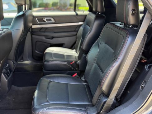 Used 2017 Ford Explorer Sport w/ Equipment Group 401A AWD/4WD image 9