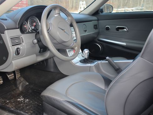 Used 2004 Chrysler Crossfire Coupe image 9