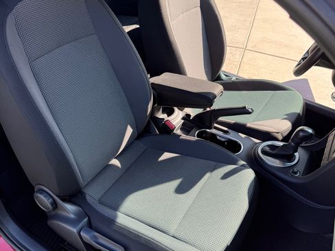 Used 2019 Volkswagen Beetle 2.0T S image 17