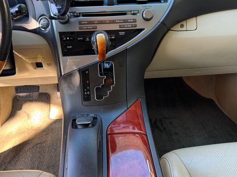 Used 2012 Lexus RX 350 FWD image 17