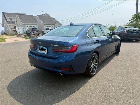 Used 2021 BMW 330e xDrive w/ Premium Package AWD/4WD image 8