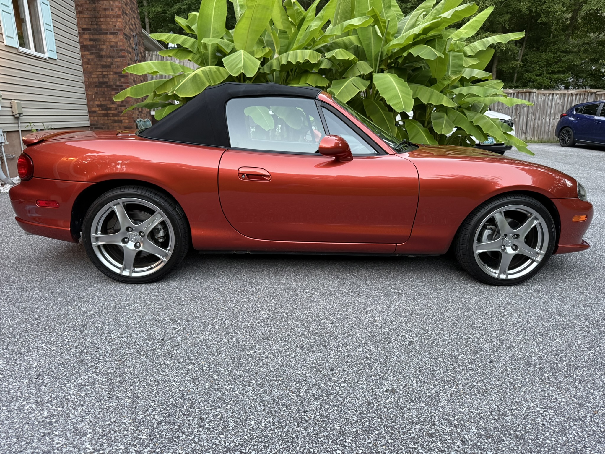 Used 2005 MAZDA MX-5 Miata MAZDASPEED RWD image 8