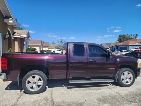 Used 2008 Chevrolet Silverado 1500 LTZ w/ EZ-Lift Tailgate Package image 1
