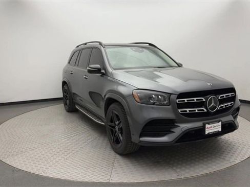 Used 2022 Mercedes-Benz GLS 450 4MATIC image 2