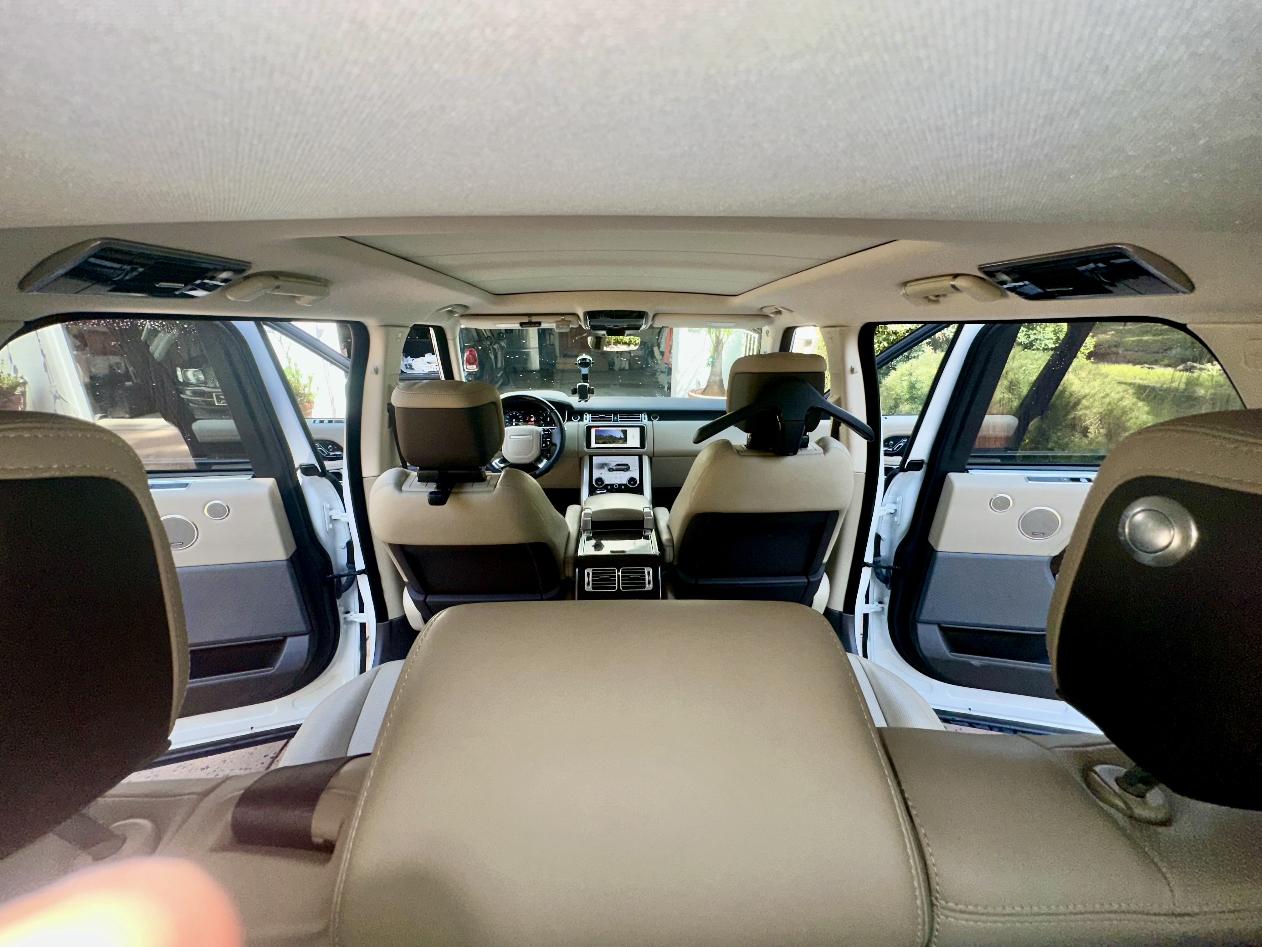 Used 2020 Land Rover Range Rover Long Wheelbase HSE AWD/4WD image 9