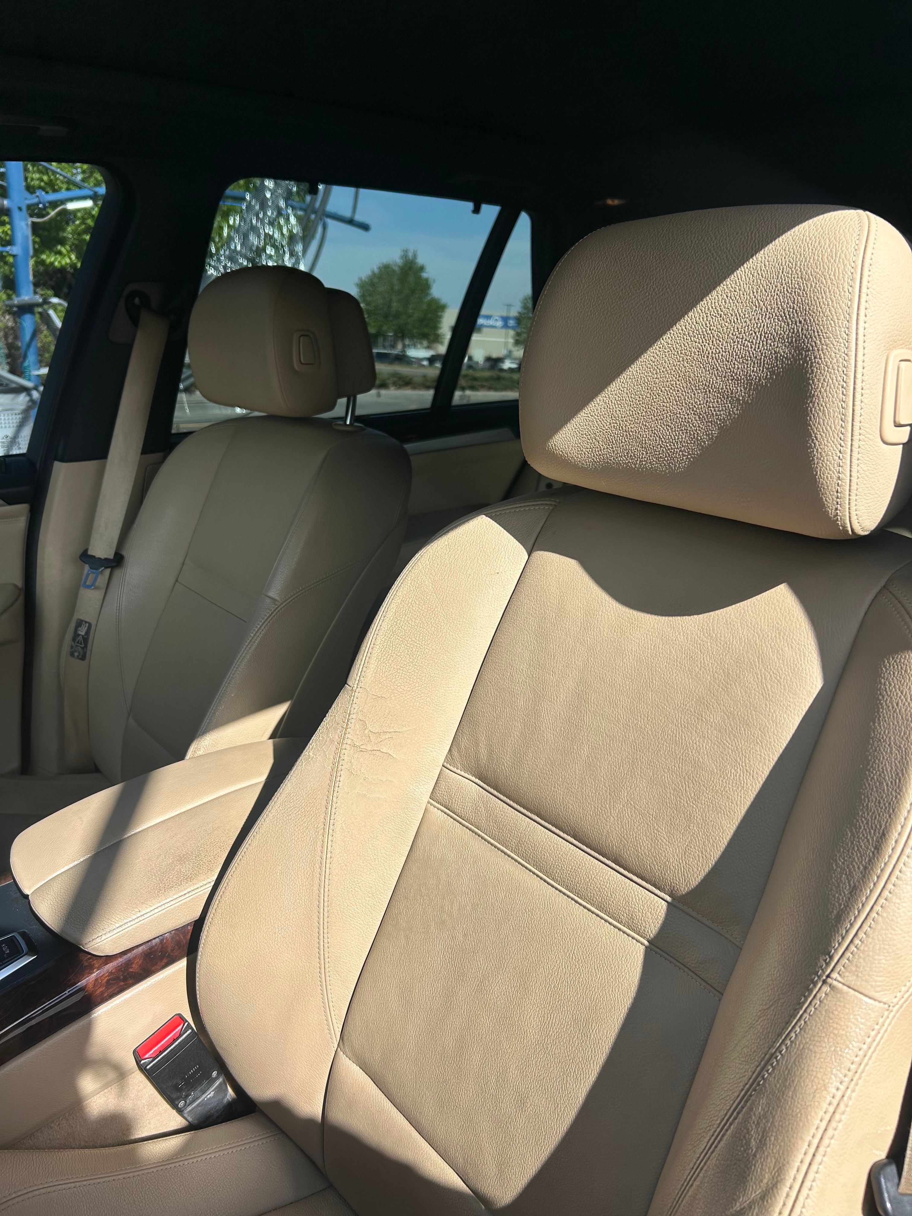 Used 2009 BMW X5 xDrive48i AWD/4WD image 9