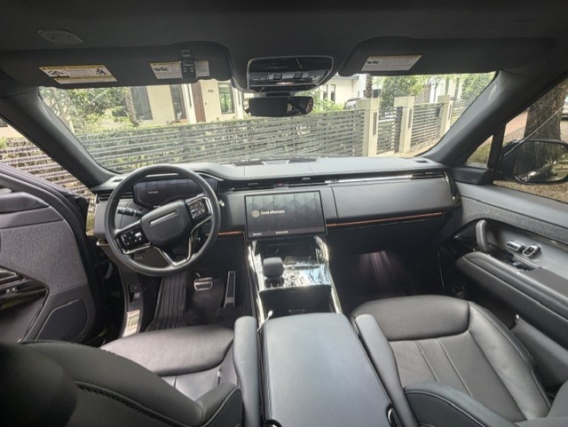 Used 2025 Land Rover Range Rover Sport Dynamic SE AWD/4WD image 5