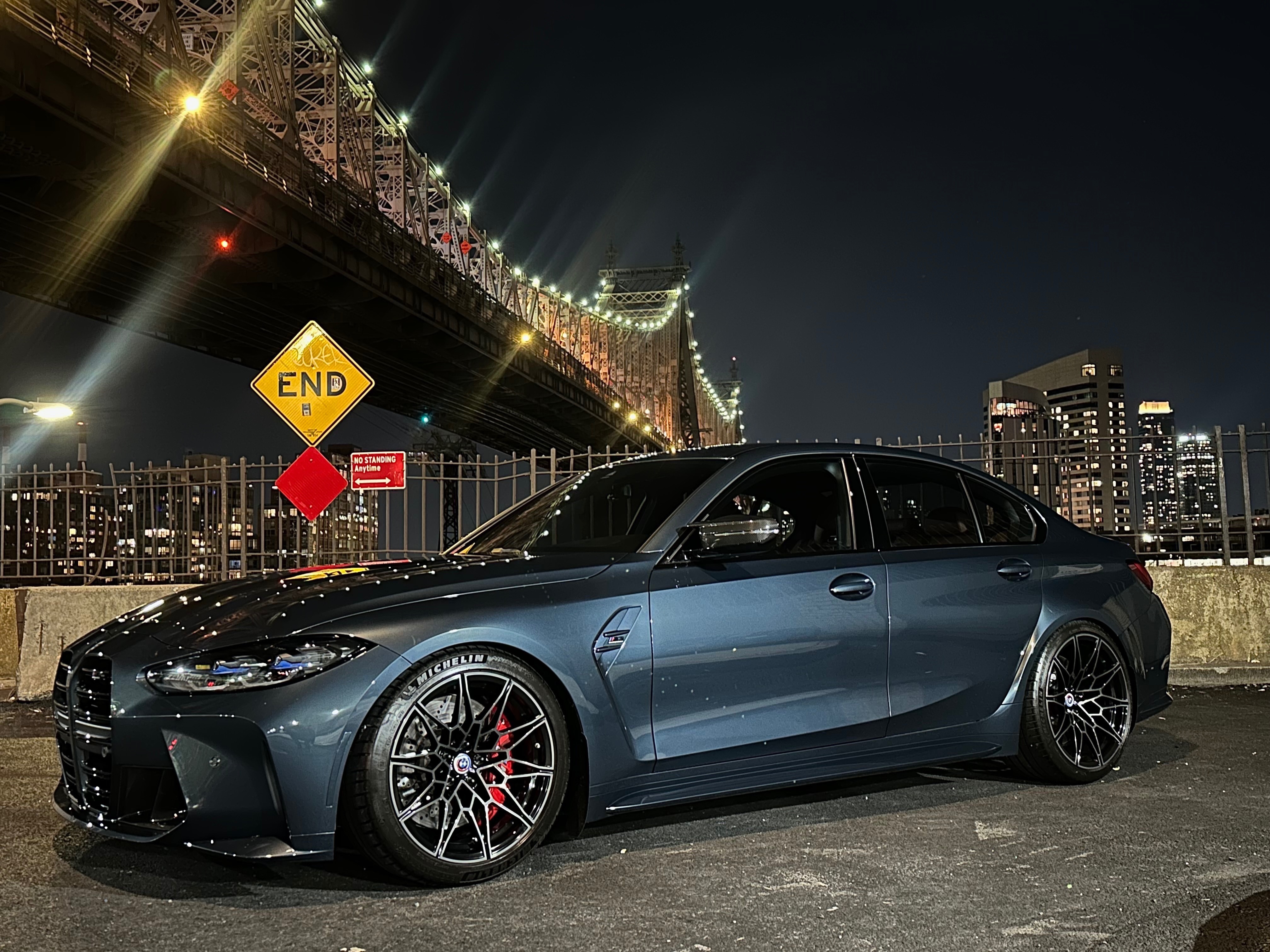 Used 2022 BMW M3 Competition w/ M Carbon Exterior Package AWD/4WD image 6