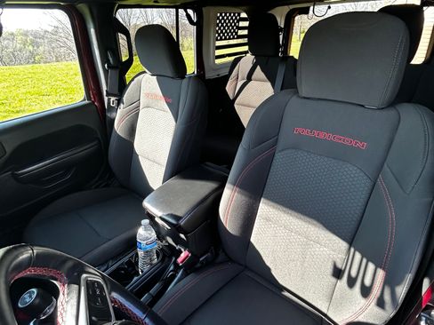 Used 2021 Jeep Wrangler Unlimited Rubicon AWD/4WD image 16