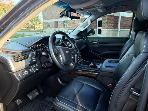 Used 2018 Chevrolet Tahoe LS w/ All-Season Package image 12
