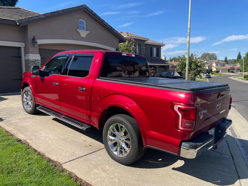 Used 2016 Ford F150 Lariat w/ Equipment Group 502A Luxury RWD image 5