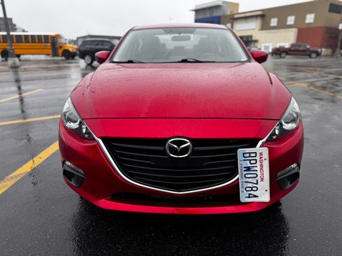 Used 2016 MAZDA MAZDA3 i Sport w/ Preferred Equipment Package image 4