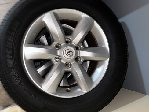 Used 2004 Lexus GX 470 AWD/4WD image 28