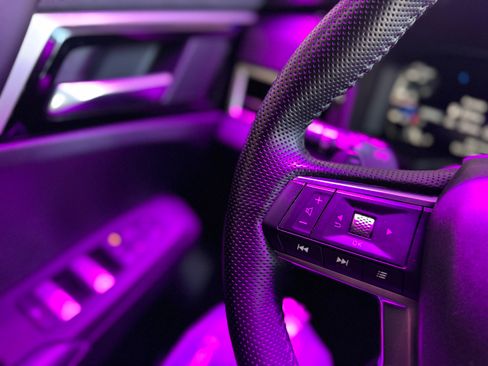 Used 2023 Mitsubishi Outlander SE Black Edition image 10