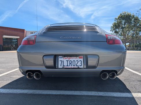 Used 2006 Porsche 911 Carrera image 8