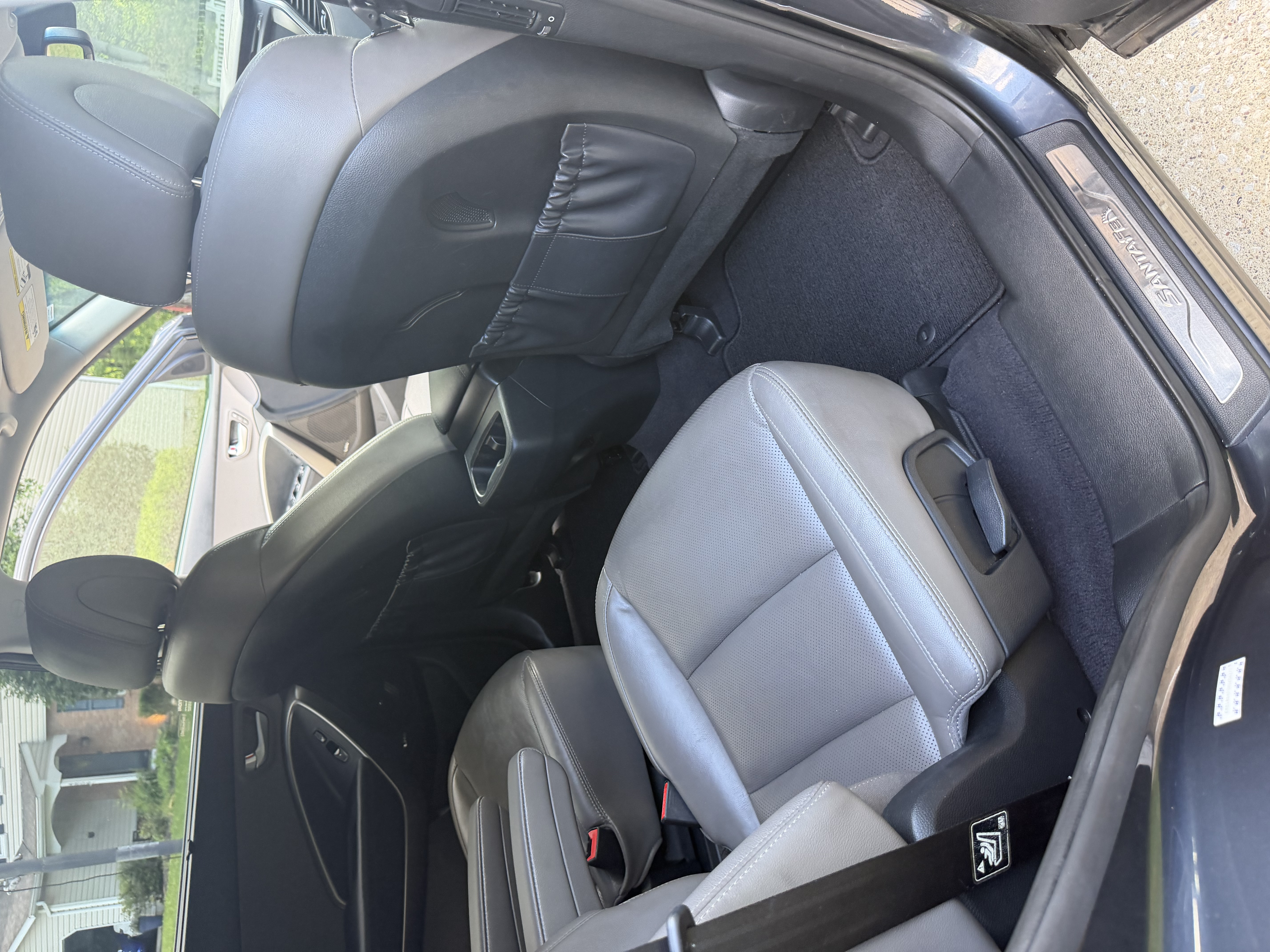 Used 2017 Hyundai Santa Fe Limited w/ Cargo Package AWD/4WD image 17
